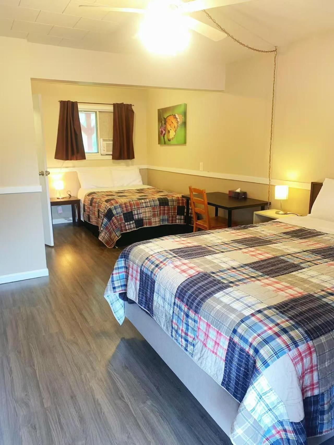 Rivermount Motel Little Fort Extérieur photo