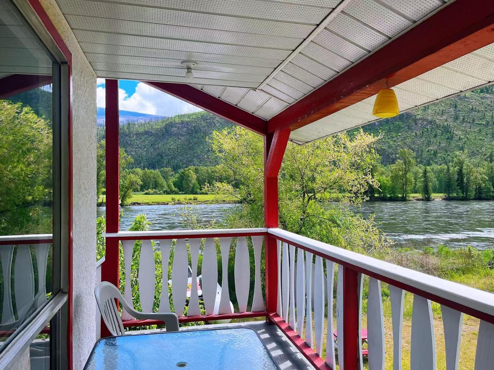 Rivermount Motel Little Fort Extérieur photo