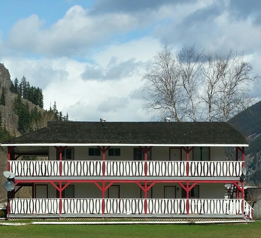 Rivermount Motel Little Fort Extérieur photo